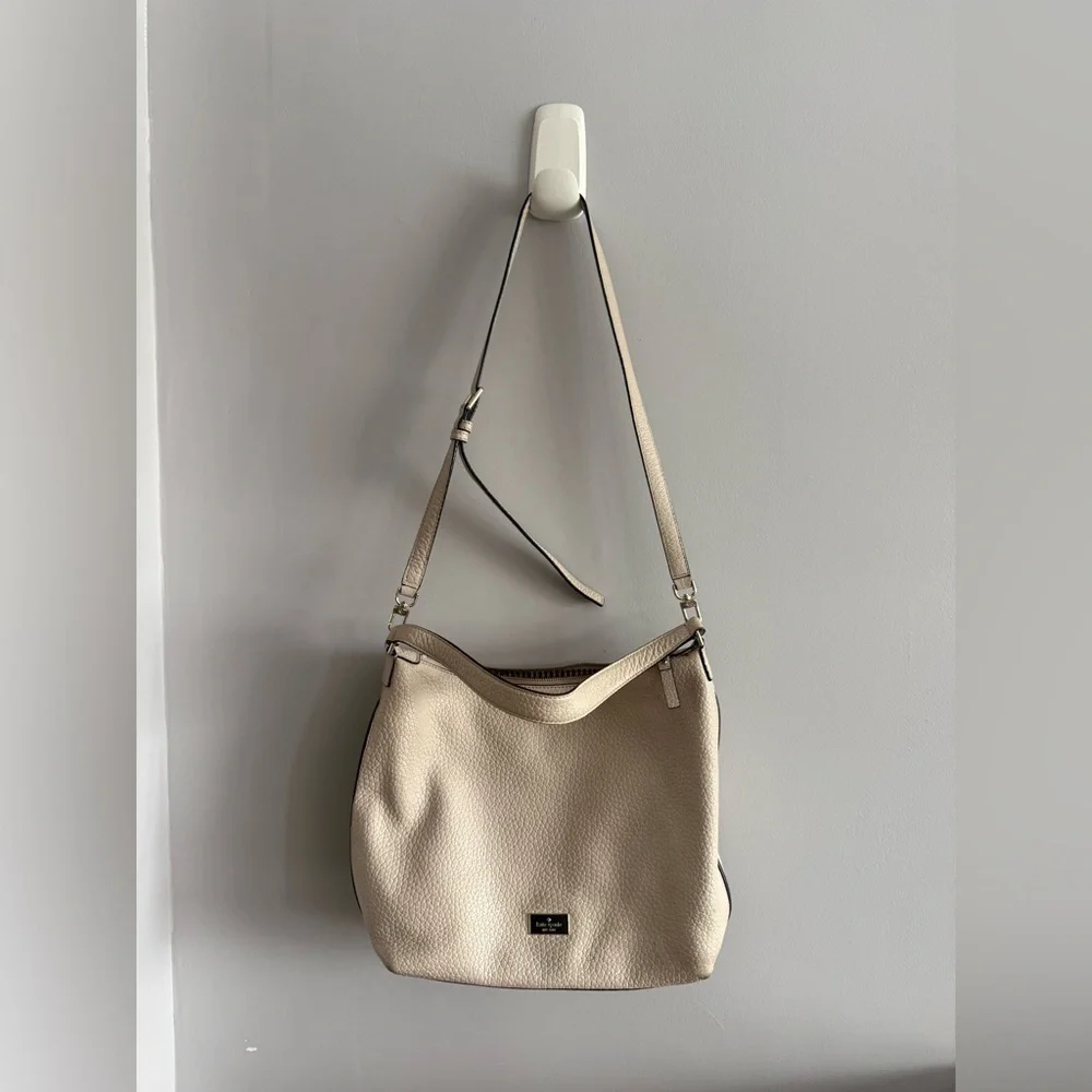 Kate Spade New York Pebbled Leather Hobo Bag – Beige